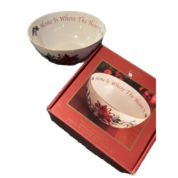 Lenox Winter Greetings 7” Serving Bowl McClung “Home Is Where The Heart Is” - Picture 3 of 13